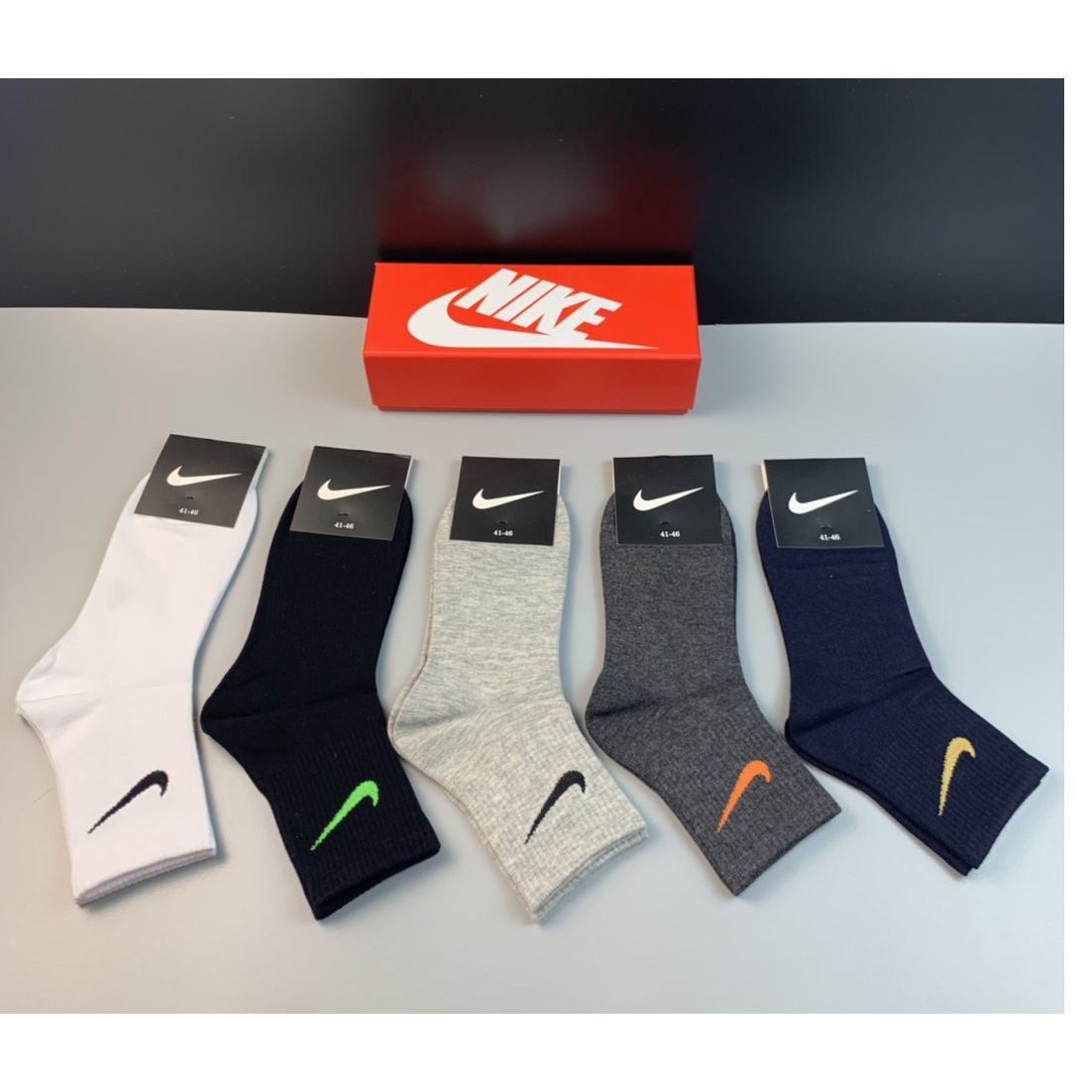 Nike Socks /Box - FashionPlug