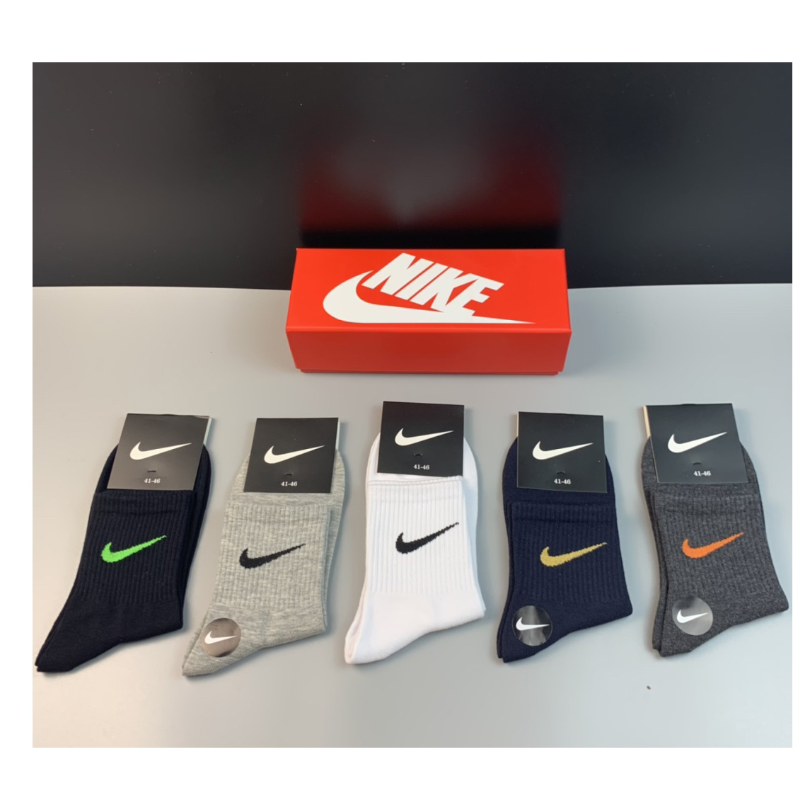 Nike Socks /Box - FashionPlug