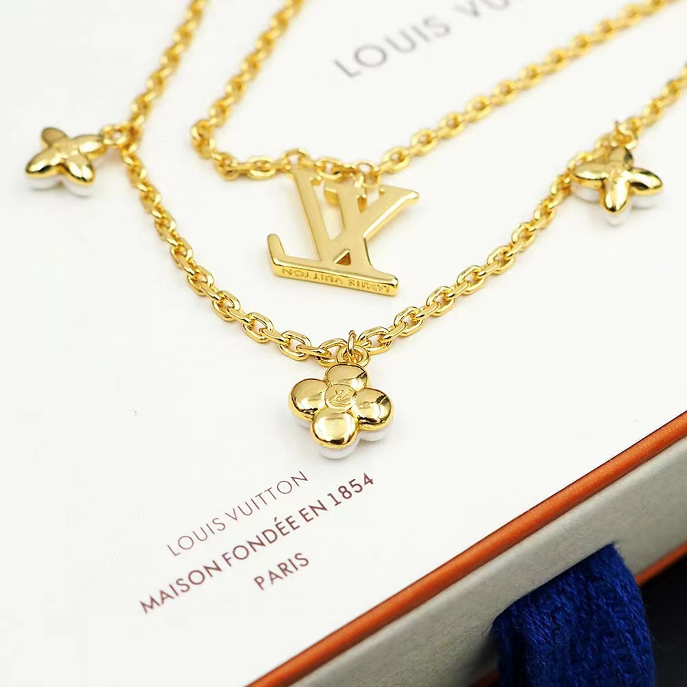 Louis Vuitton LV Floragram Necklace   M00981 - FashionPlug