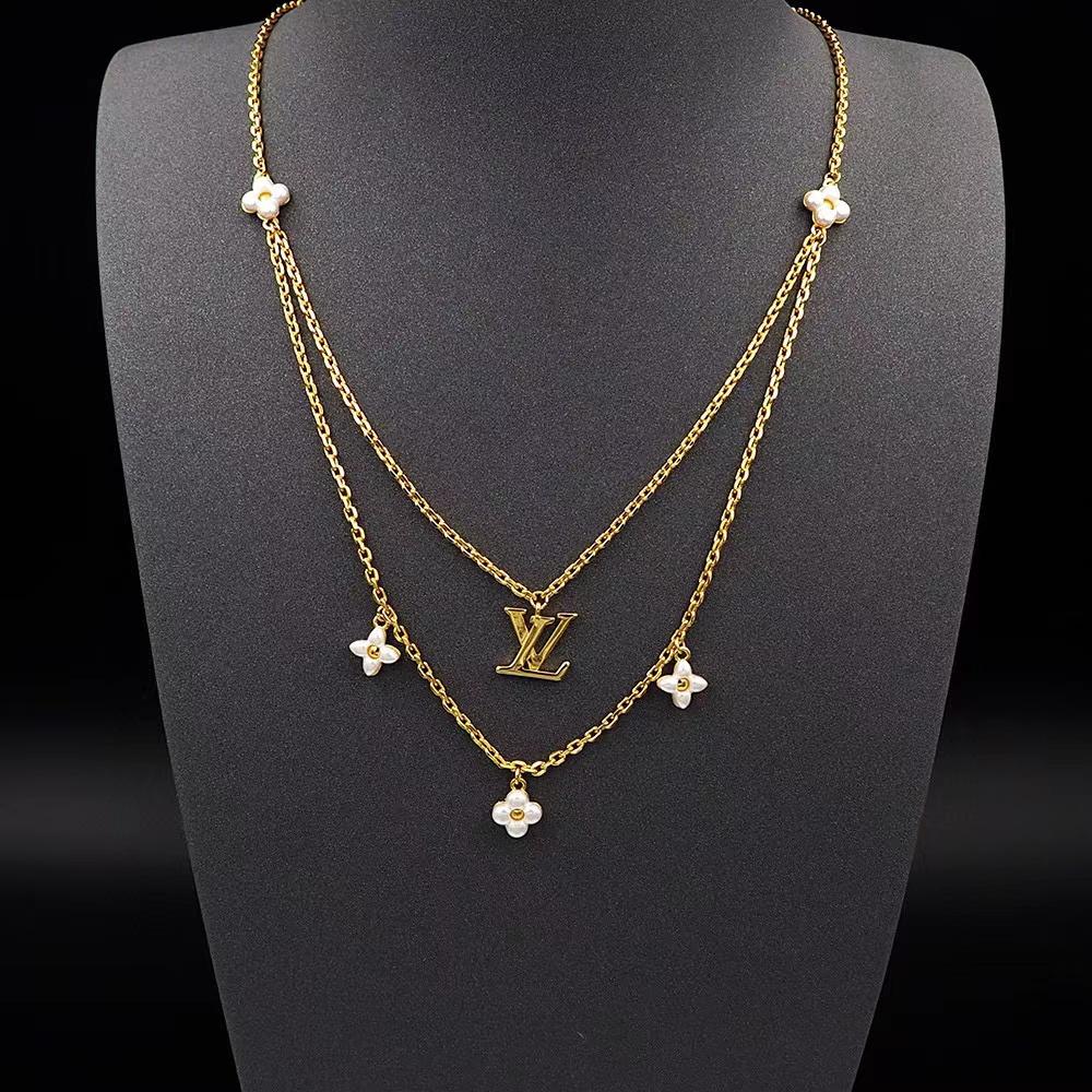 Louis Vuitton LV Floragram Necklace   M00981 - FashionPlug