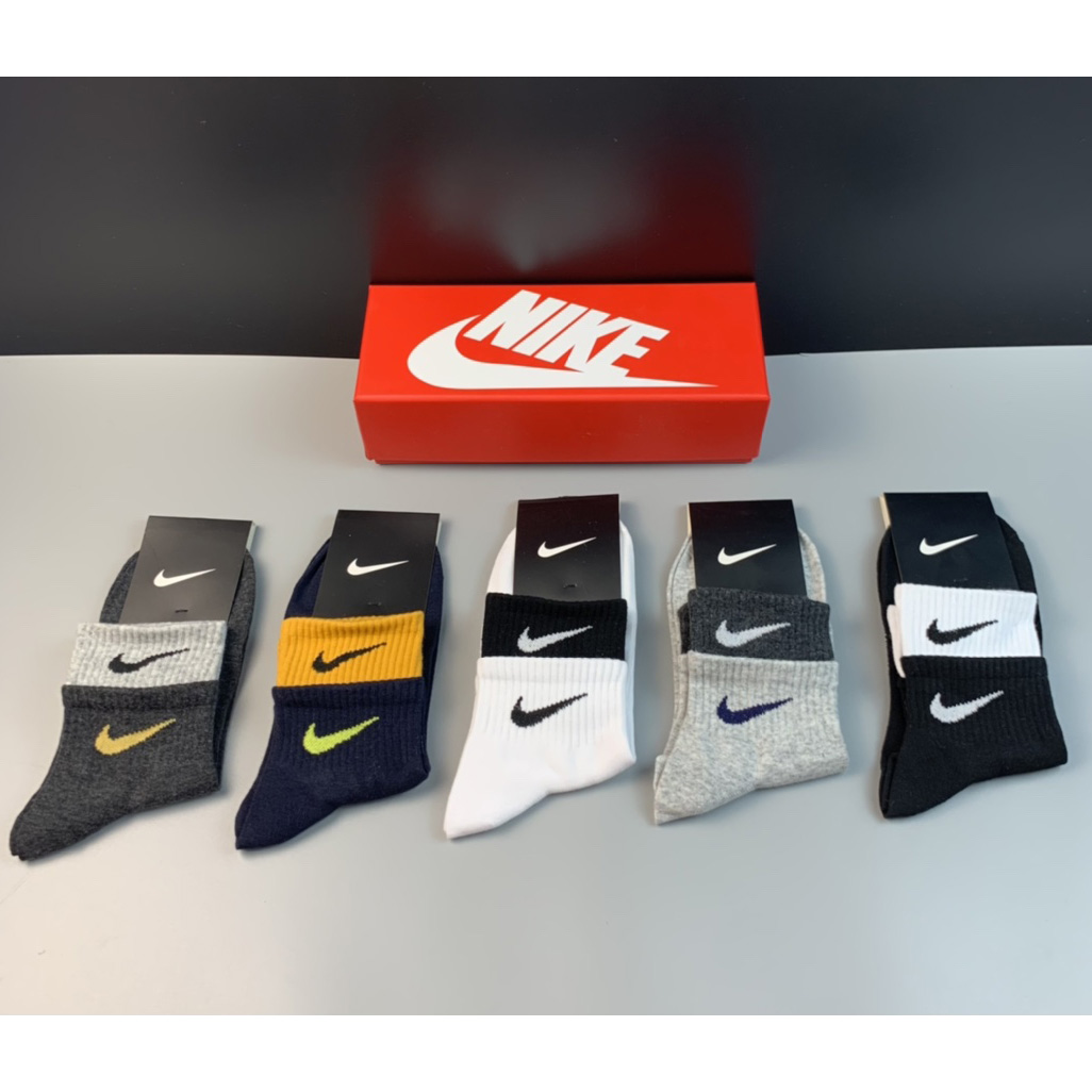 Nike Socks /Box - FashionPlug