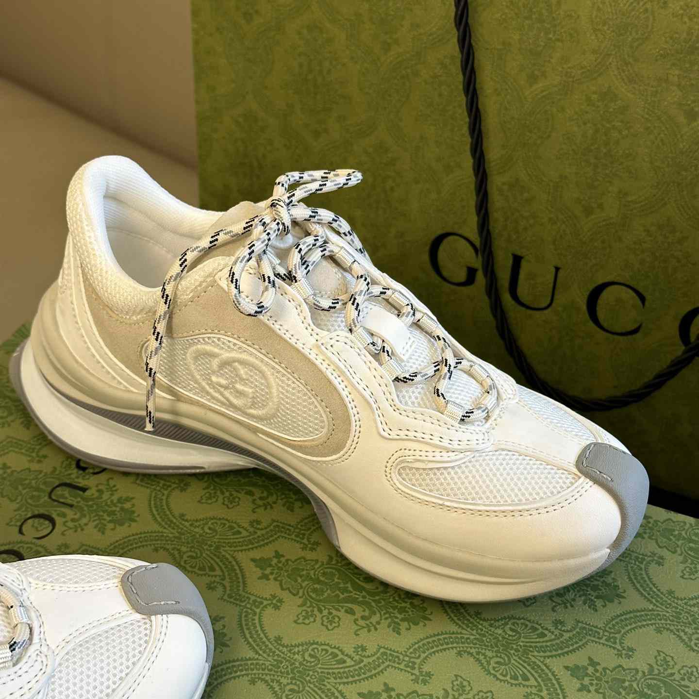Gucci Run Sneaker - FashionPlug