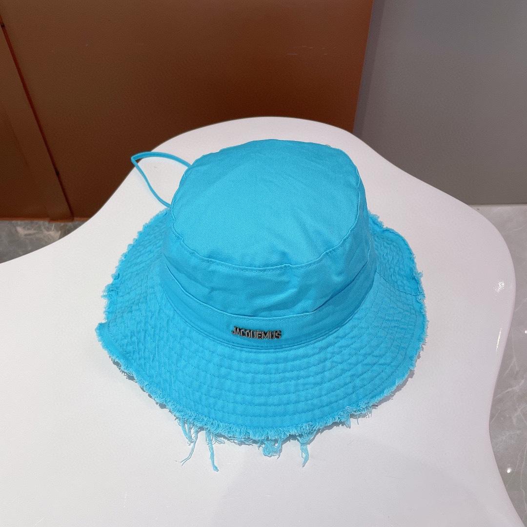 Jacquemus Le Bob Bucket Hat - FashionPlug