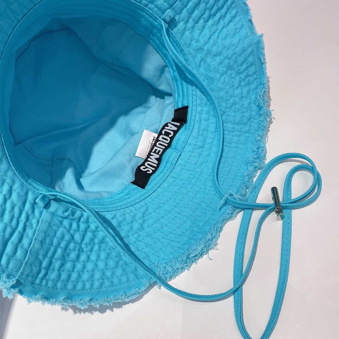 Jacquemus Le Bob Bucket Hat - FashionPlug