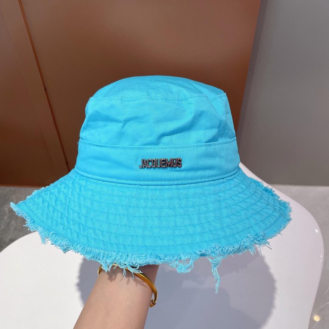 Jacquemus Le Bob Bucket Hat - FashionPlug