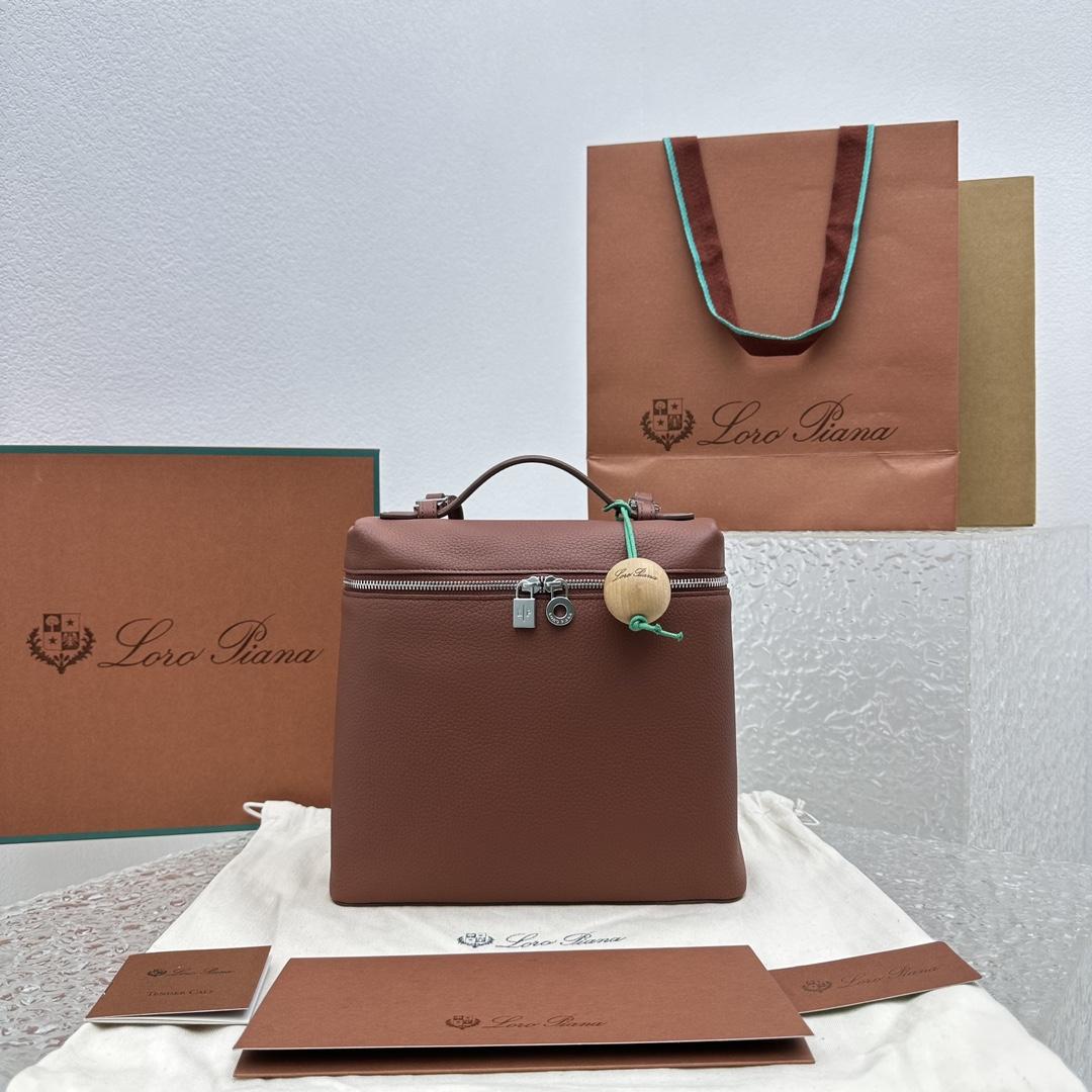 Loro Piana Extra Pocket Backpack L23.5   (23×8×22cm) - FashionPlug