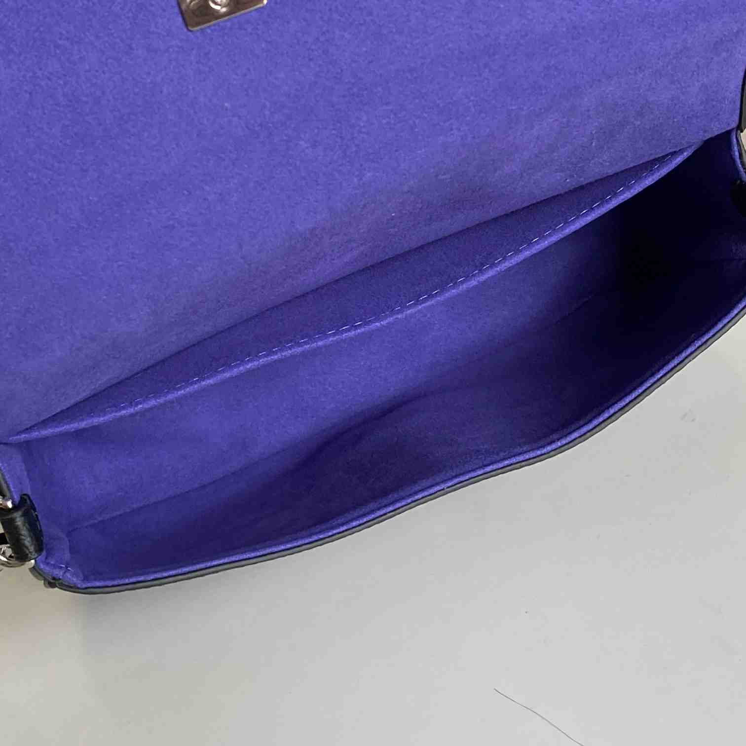Louis Vuitton Buci    M59386 - FashionPlug