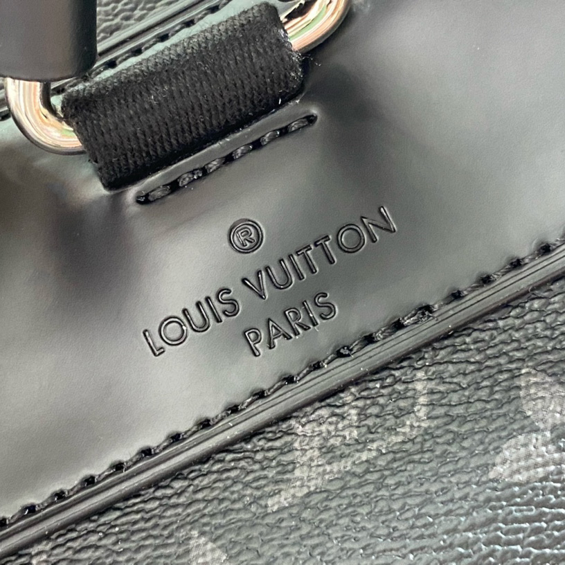 Louis Vuitton Monogram Montsouris Backpack(38 x 44 x 21cm)   M41379 - FashionPlug