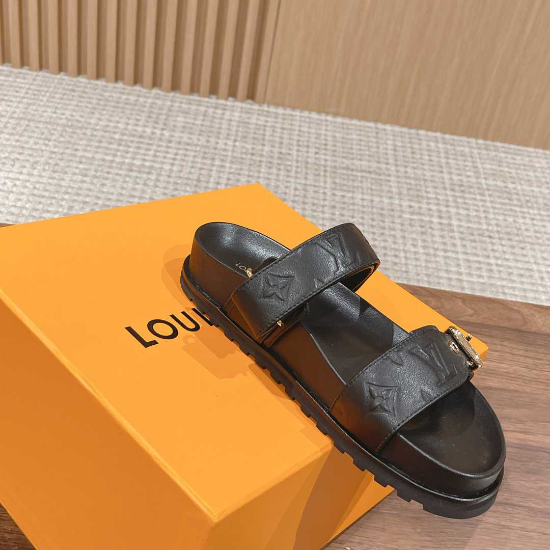 Louis Vuitton Bom Dia Flat Comfort Mule   1ABVN5 - FashionPlug