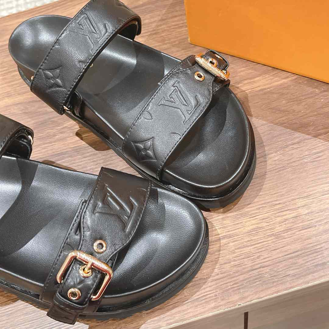 Louis Vuitton Bom Dia Flat Comfort Mule   1ABVN5 - FashionPlug
