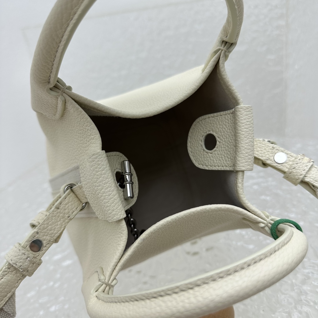 Loro Piana Micro Bale Bag  (14cm*14cm*18cm) - FashionPlug