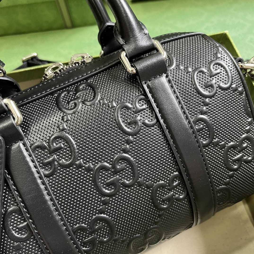 Gucci Jumbo GG Mini Duffle Bag (22-15-12.5cm) - FashionPlug