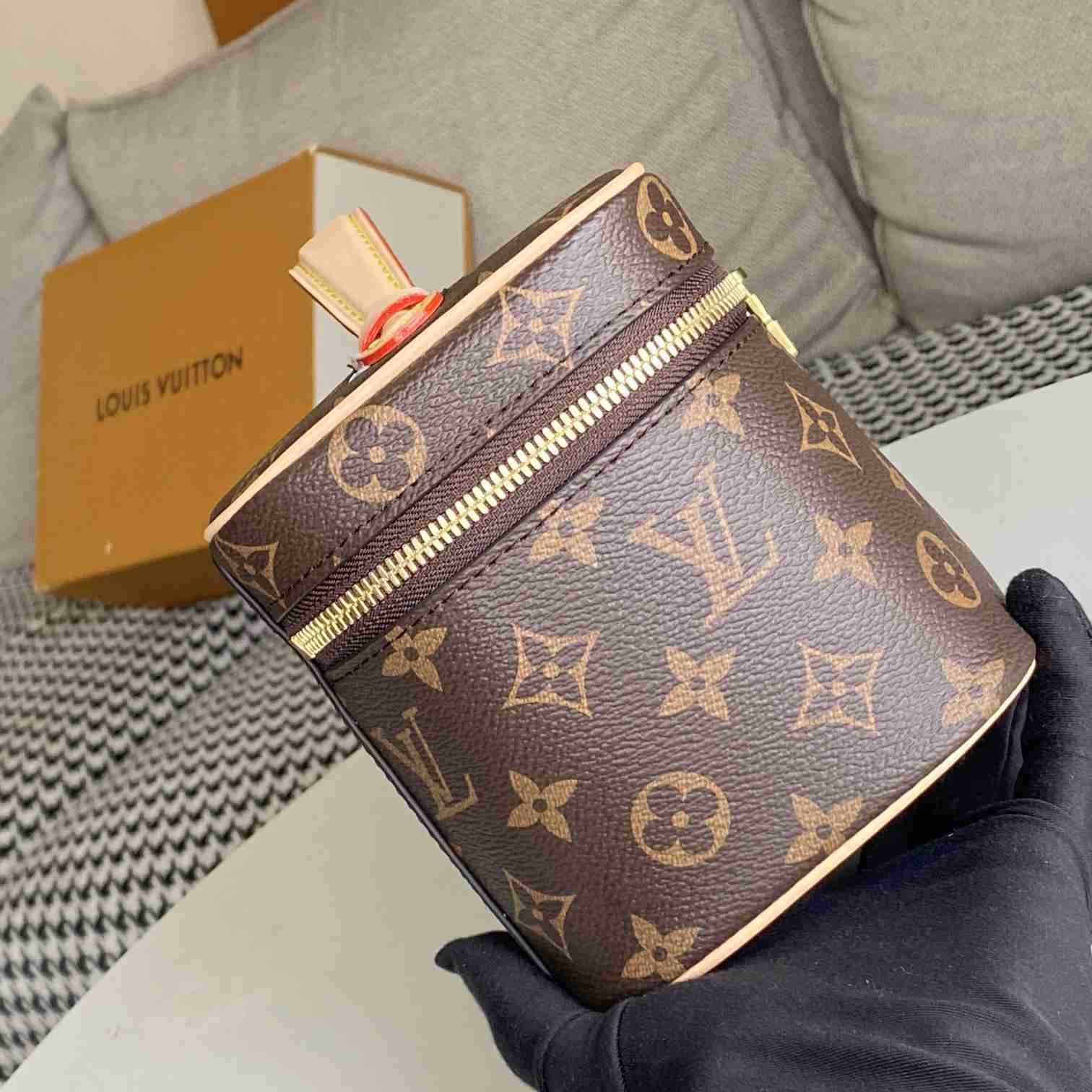 Louis Vuitton Nice Mini Toiletry Pouch  M44495 - FashionPlug