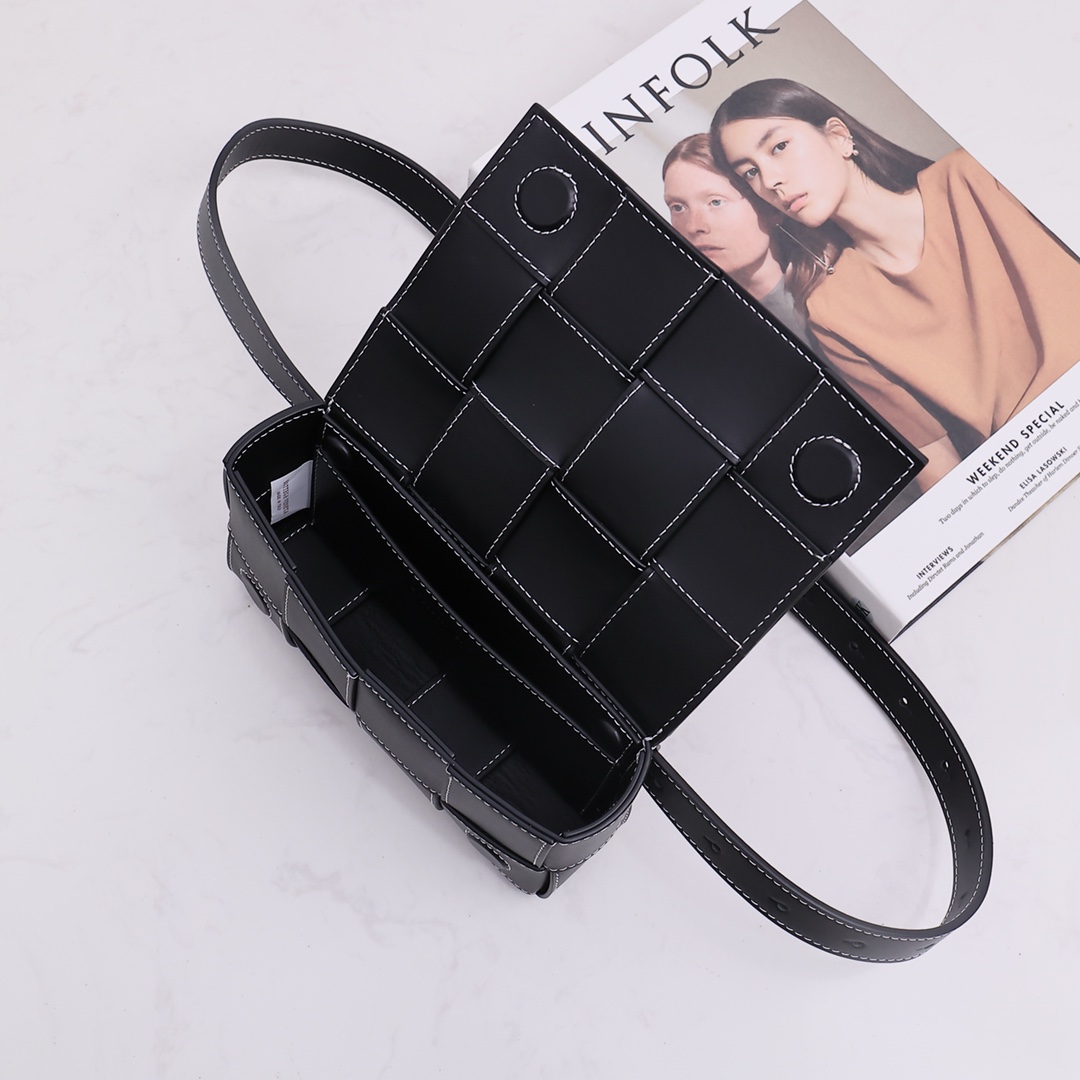 Bottega Veneta Cassette Belt Bag - FashionPlug