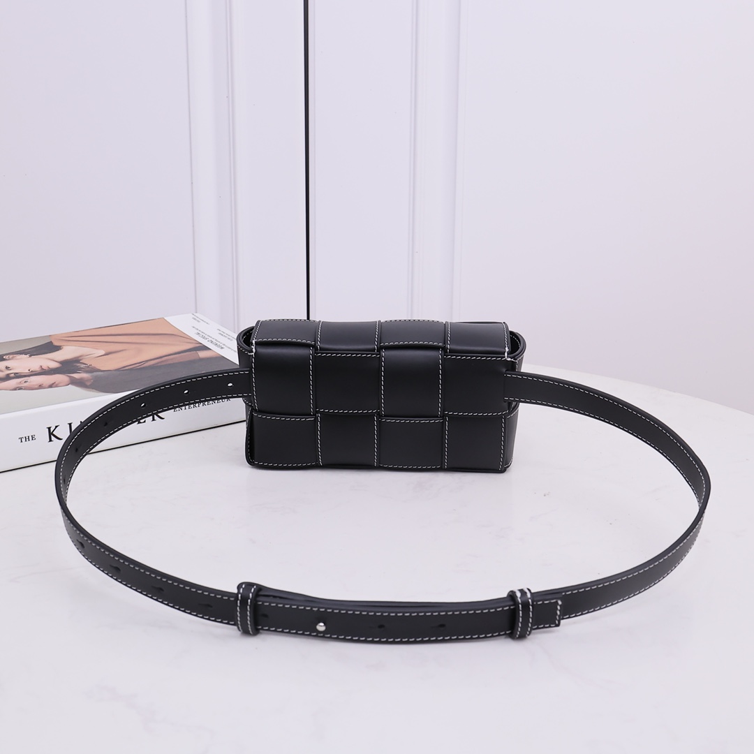 Bottega Veneta Cassette Belt Bag - FashionPlug
