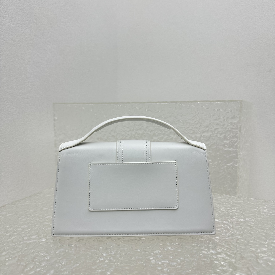 Jacquemus Le Grand Bambino - White - FashionPlug