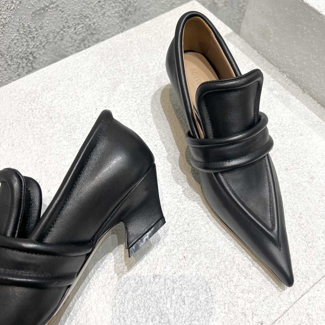Bottega Veneta Spada Pump - FashionPlug