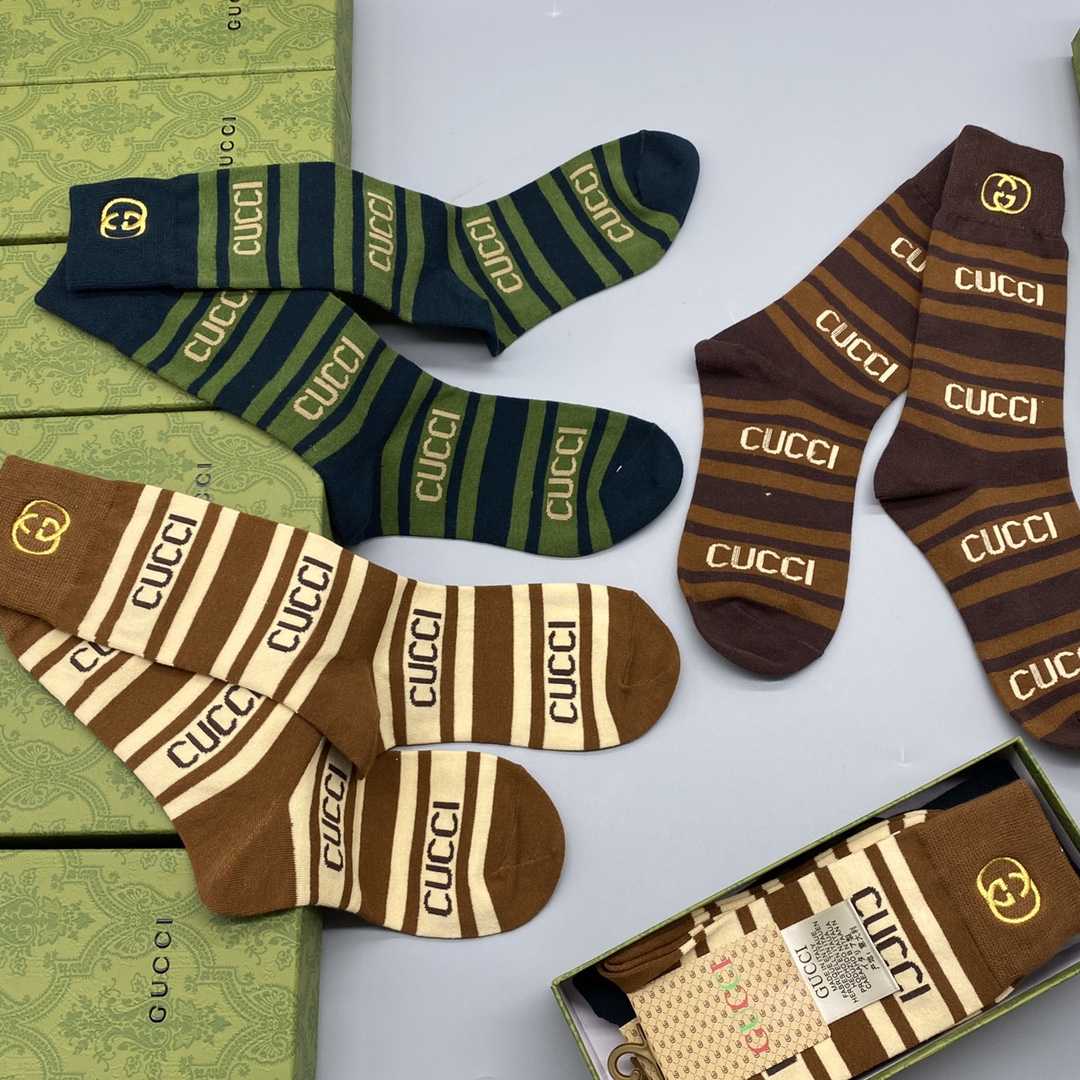 Gucci GG Socks/Box - FashionPlug