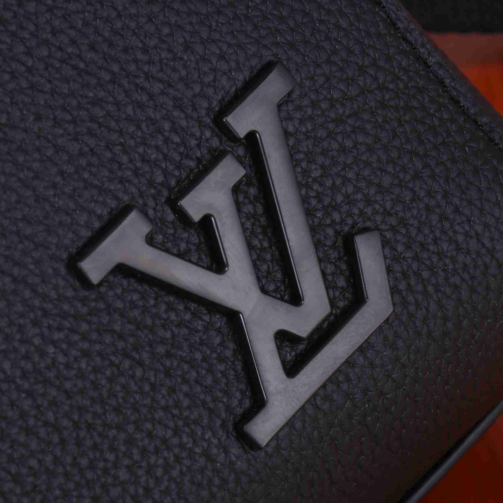 Louis Vuitton Fastline Backpack    M21367 - FashionPlug