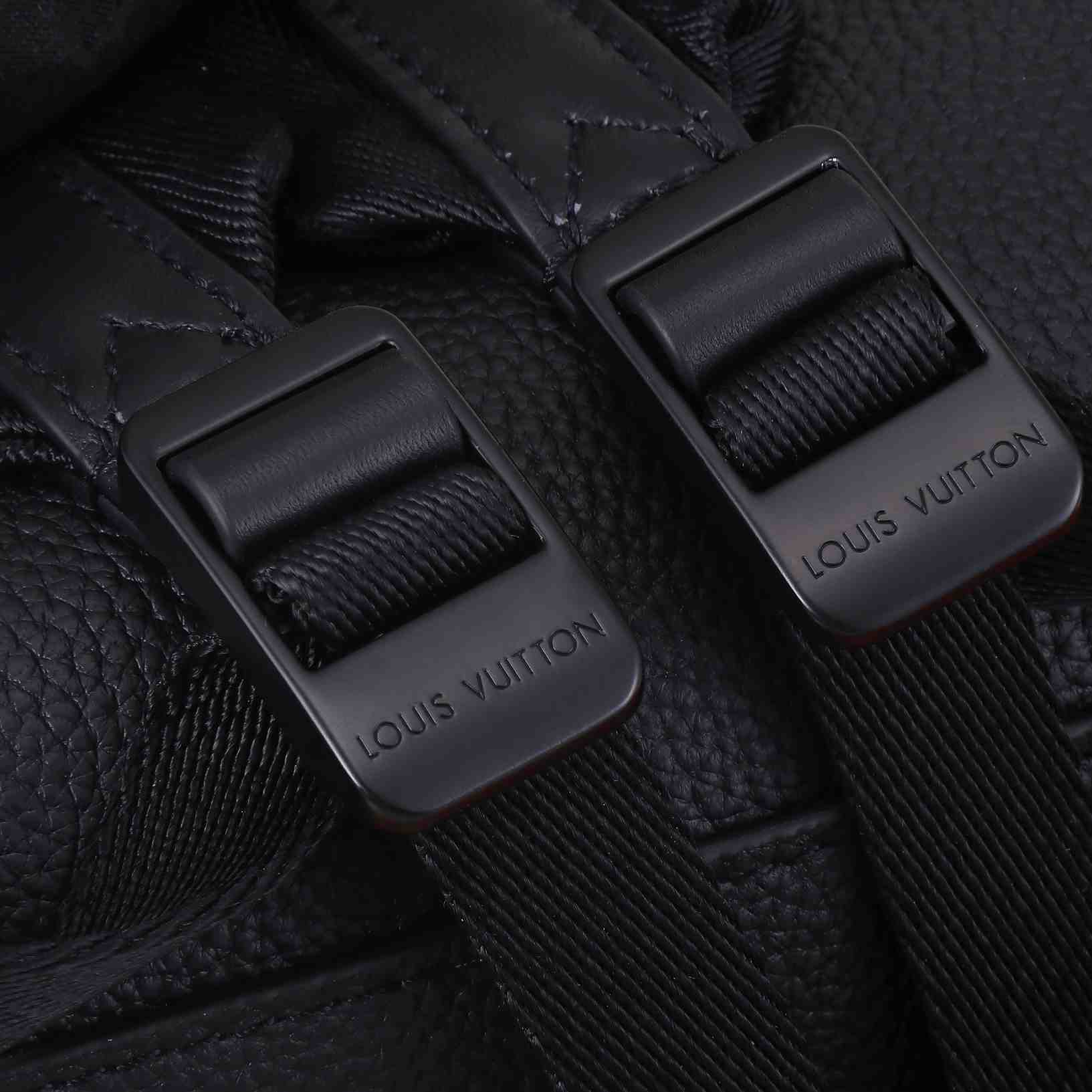 Louis Vuitton Fastline Backpack    M21367 - FashionPlug