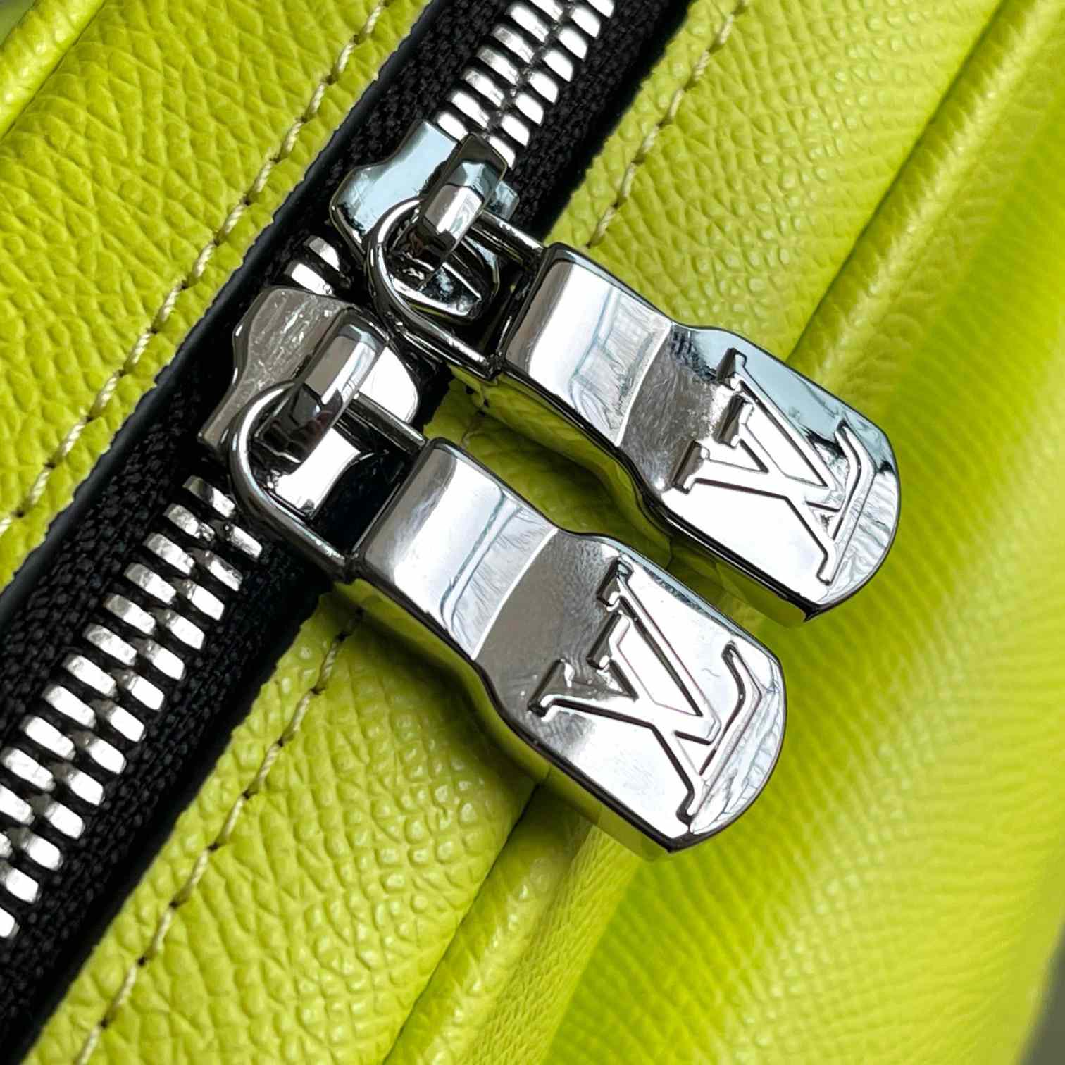 Louis Vuitton Multi Pochette Accessoires   (29.5-20-10.5cm) M57631 - FashionPlug