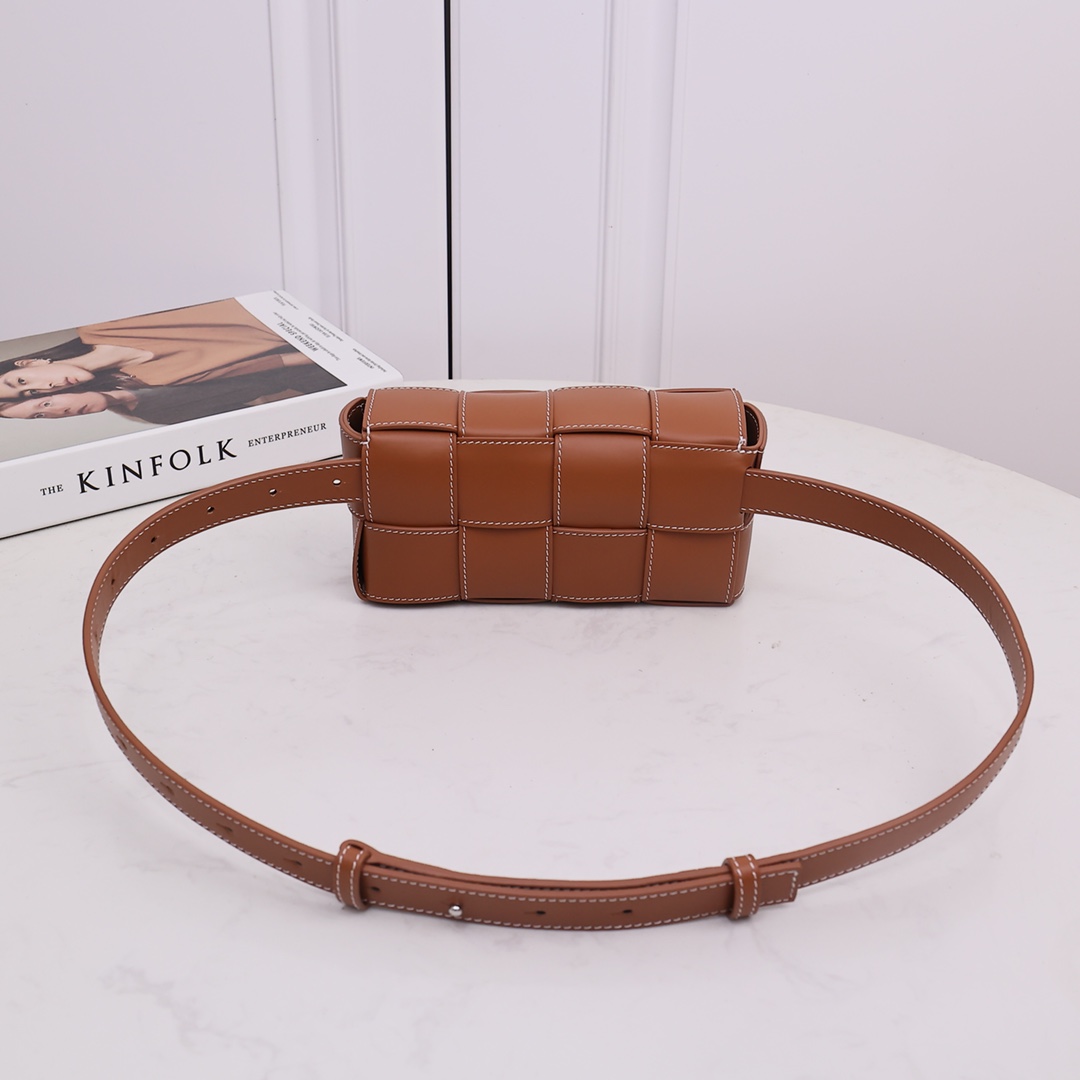 Bottega Veneta Cassette Belt Bag - FashionPlug