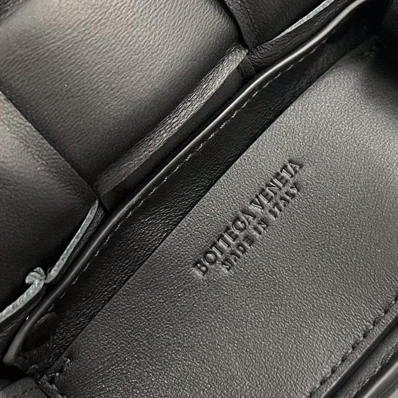 Bottega Veneta Padded Cassette Bag(12*8*4cm) - FashionPlug