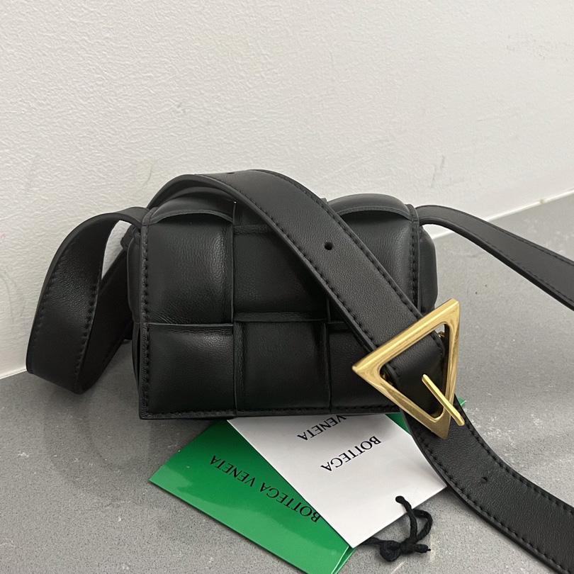 Bottega Veneta Padded Cassette Bag(12*8*4cm) - FashionPlug