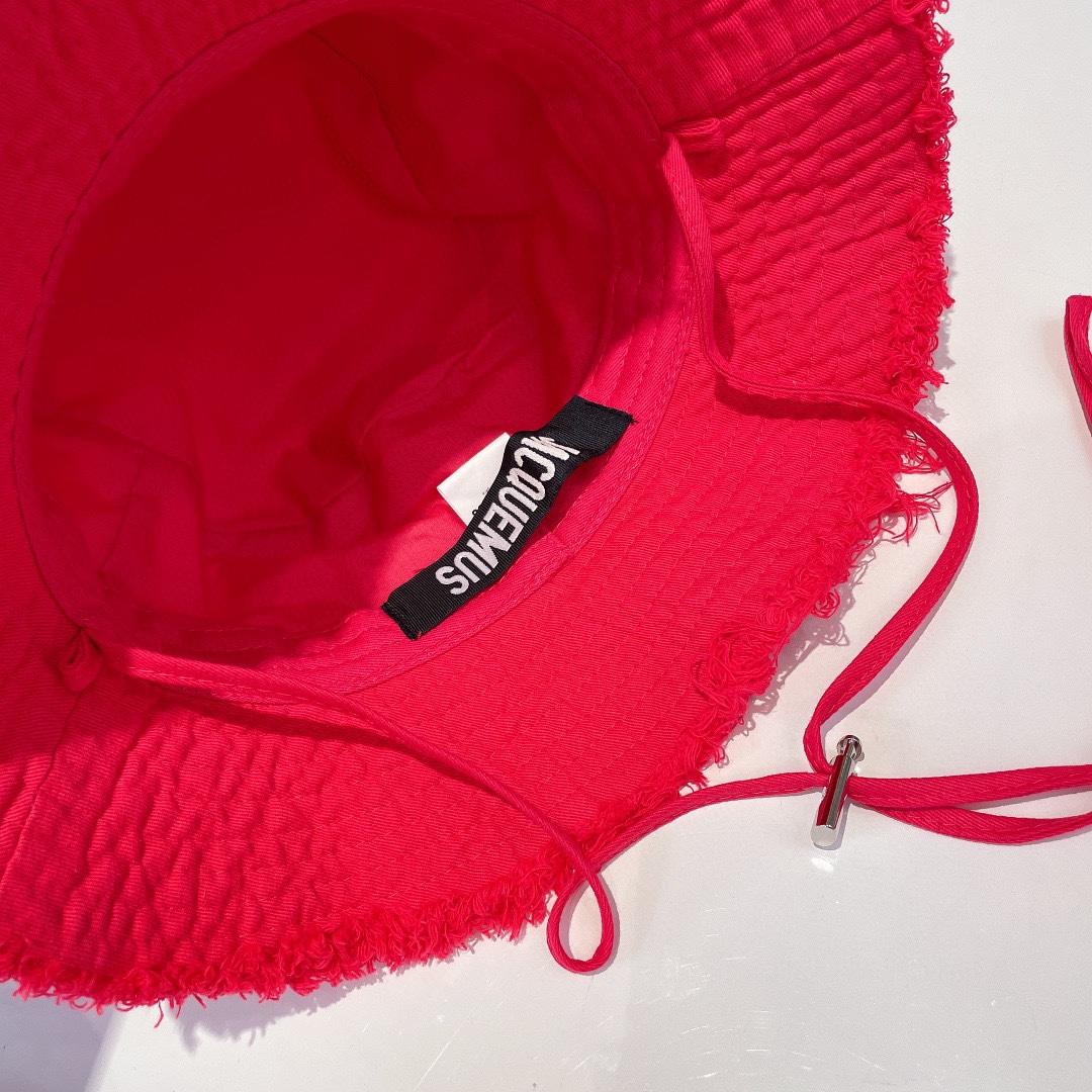 Jacquemus Le Bob Bucket Hat - FashionPlug