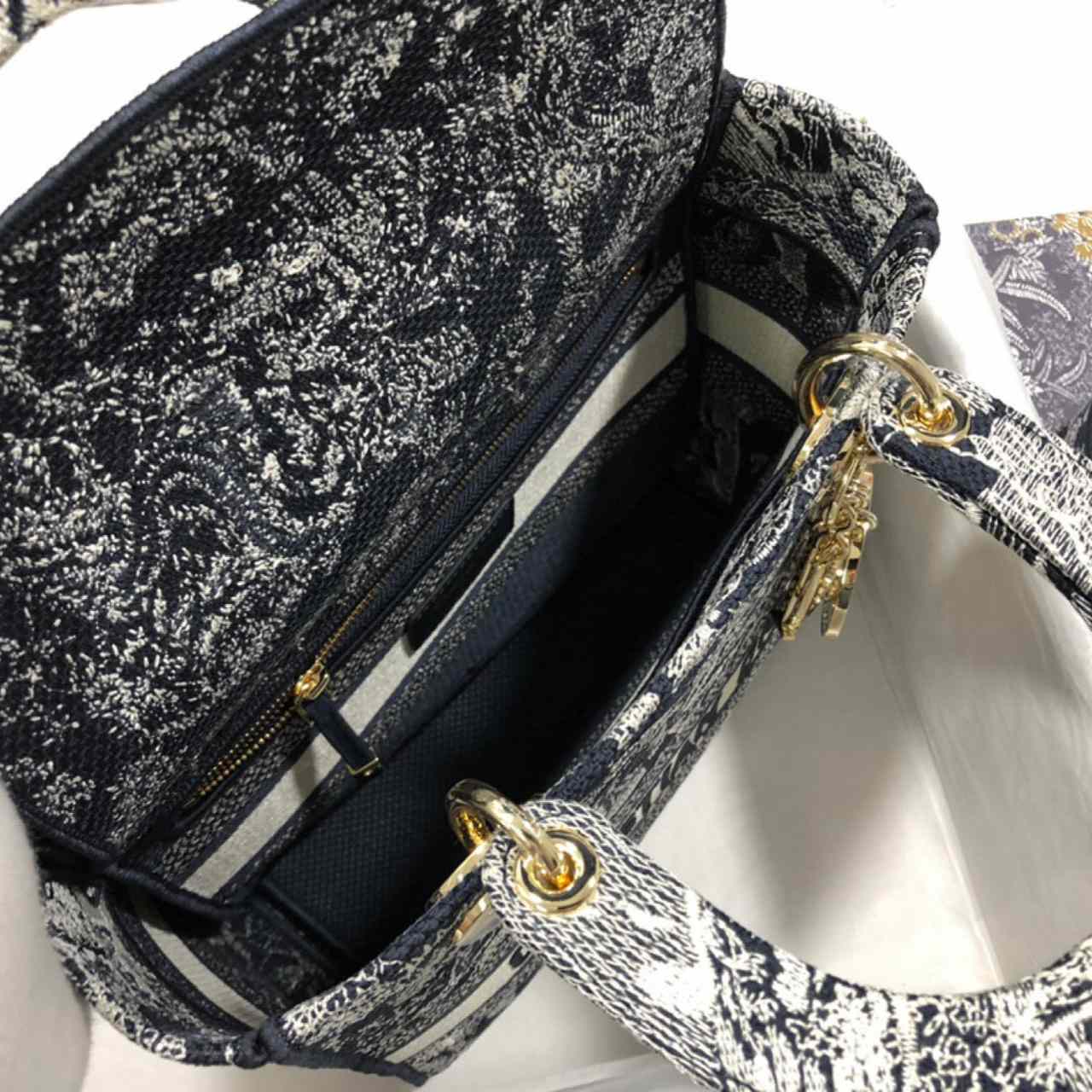 Dior Medium Lady D-lite Bag( 24--20-11cm) - FashionPlug