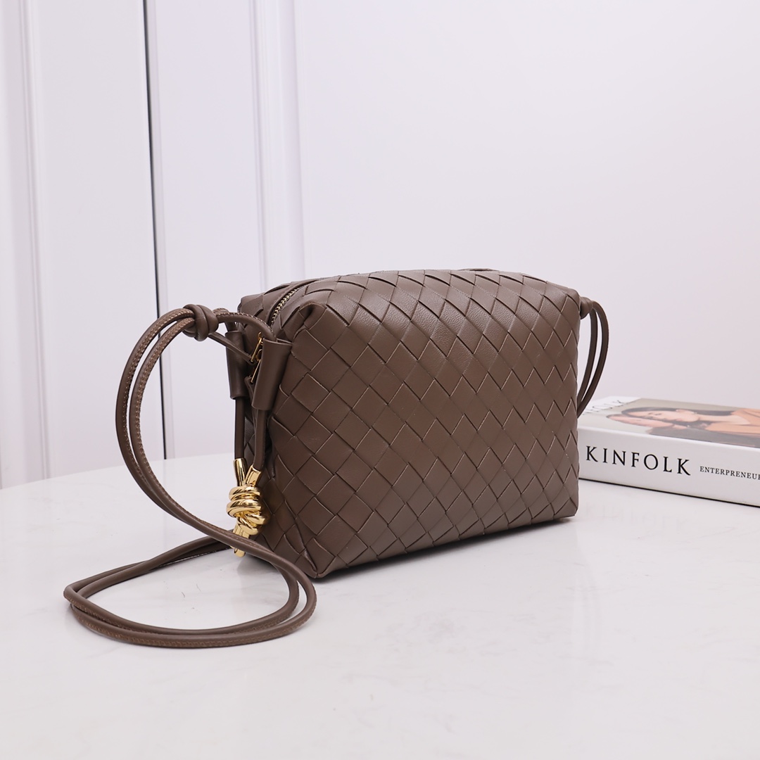 Bottega Veneta Small Loop Camera Bag - FashionPlug