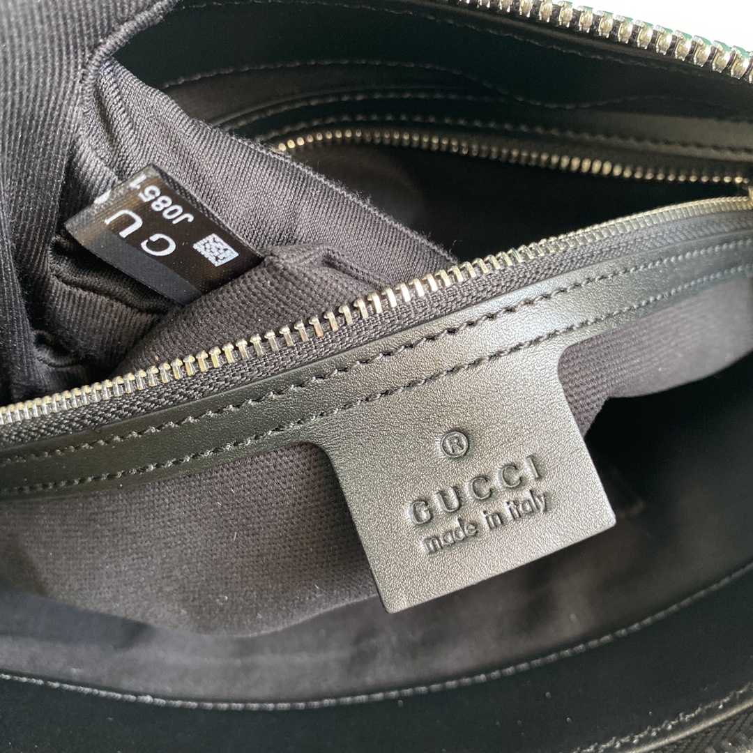 Gucci GG Black Messenger  (27-28.5-5cm) - FashionPlug