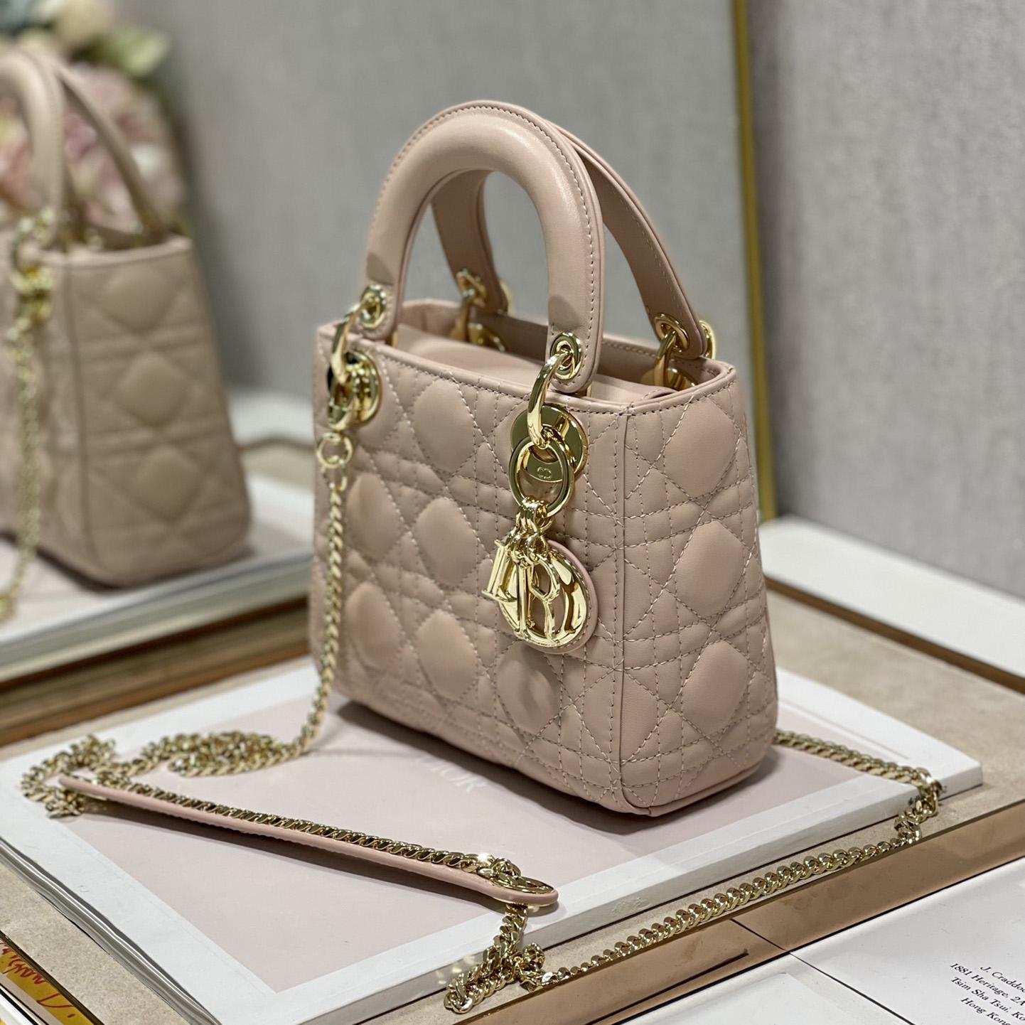 Dior Lady Dior Bag  (17 x 7.5x 14cm) - FashionPlug