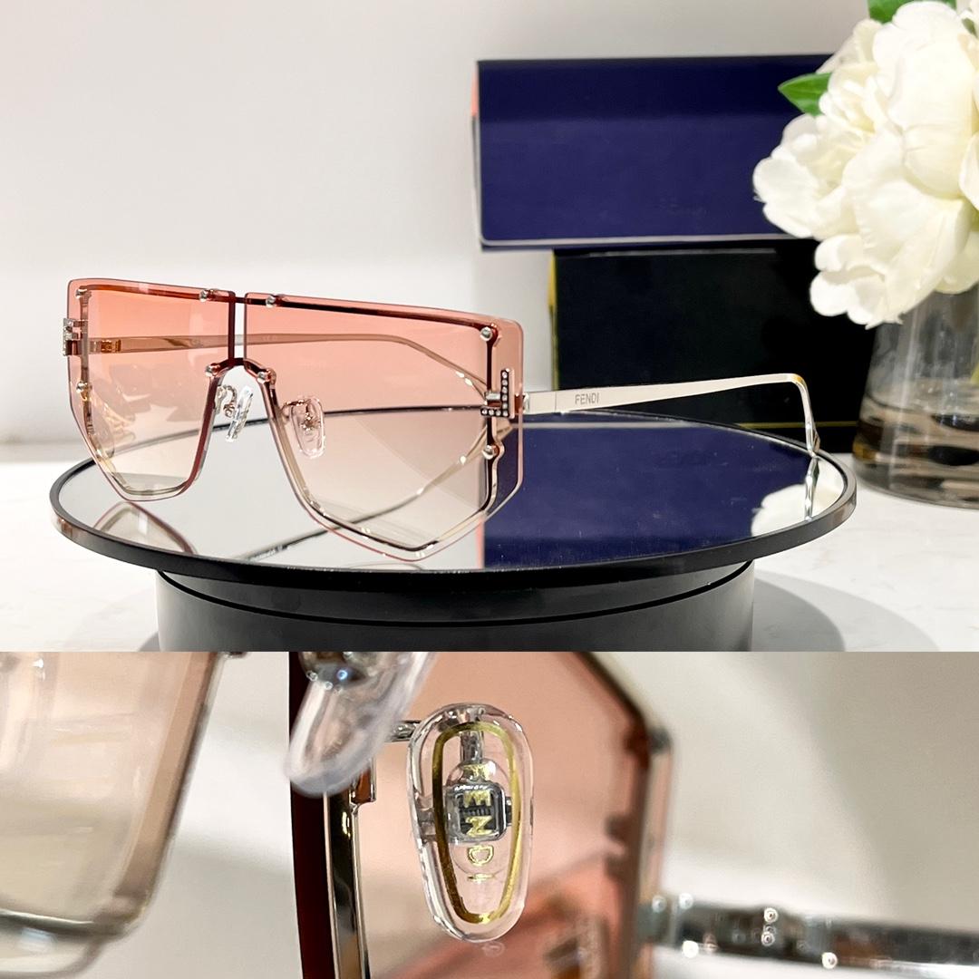 Fendi First Shield Sunglasses With Two-tone Gradient Lenses   FF40096 - FashionPlug