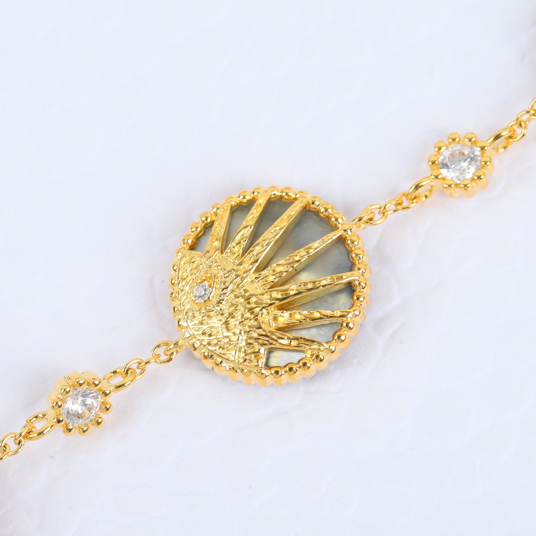 Dior Rose Des Vents And Rose Céleste Bracelet - FashionPlug