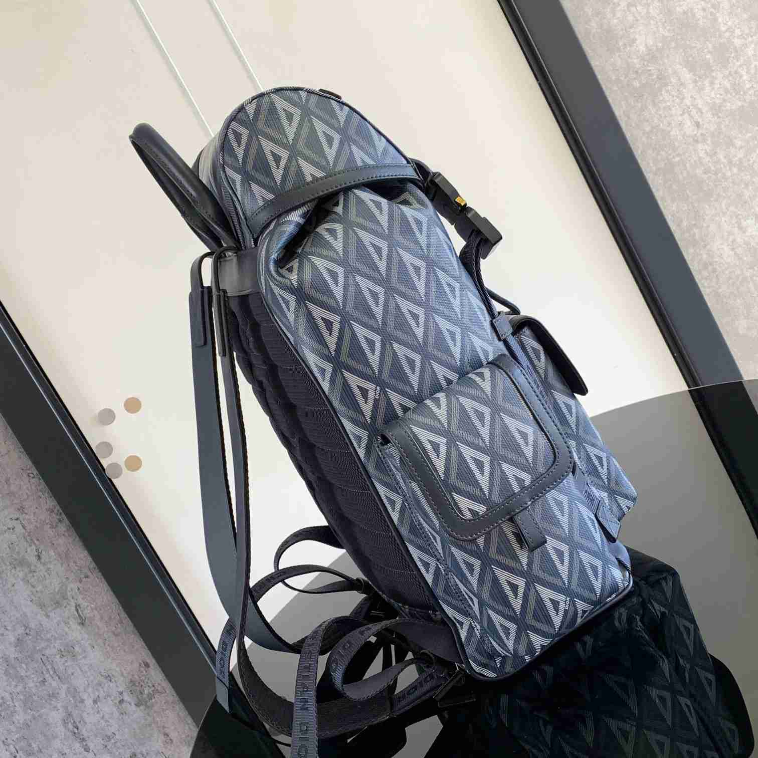 Dior Hit The Road Backpack - FashionPlug