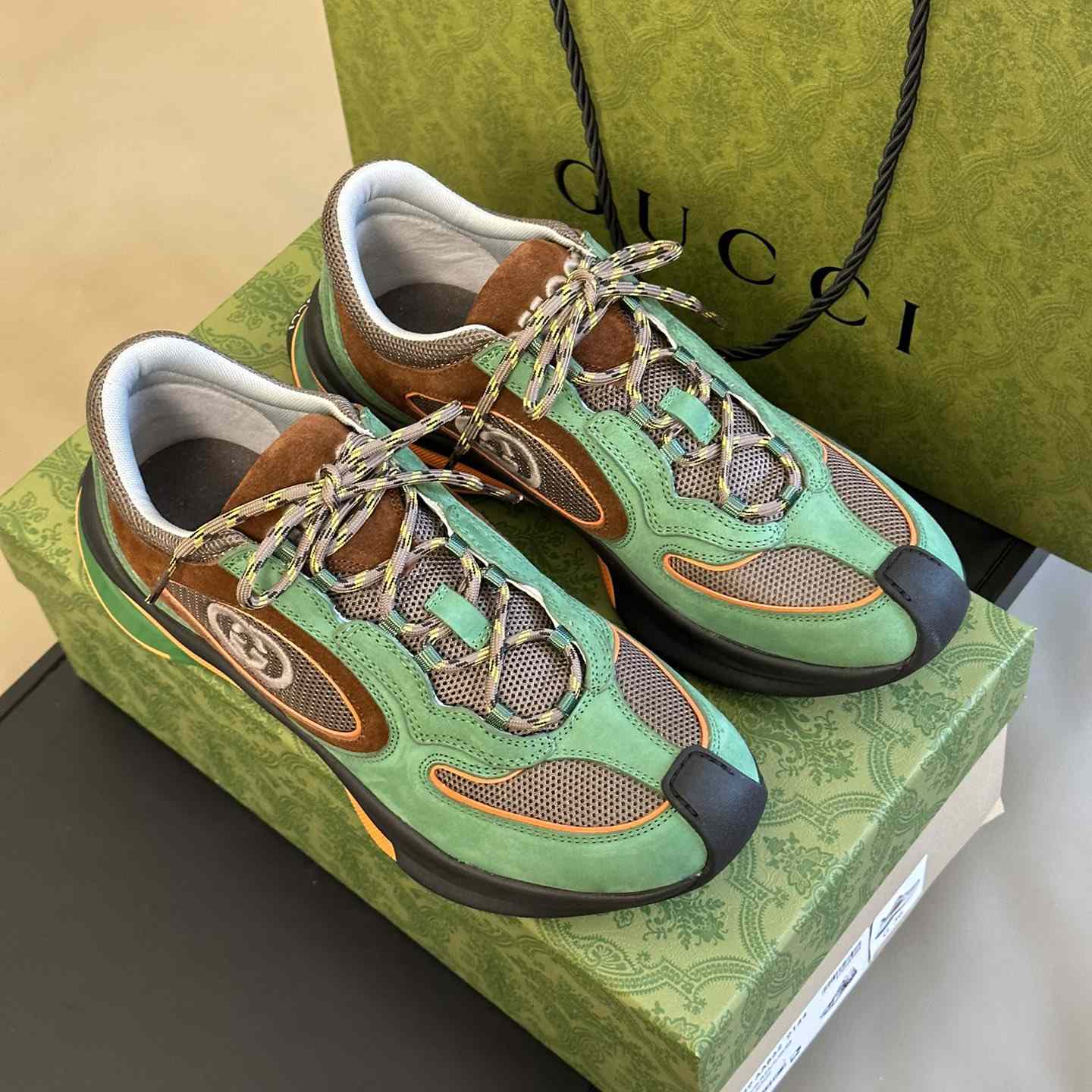 Gucci Run Sneaker - FashionPlug