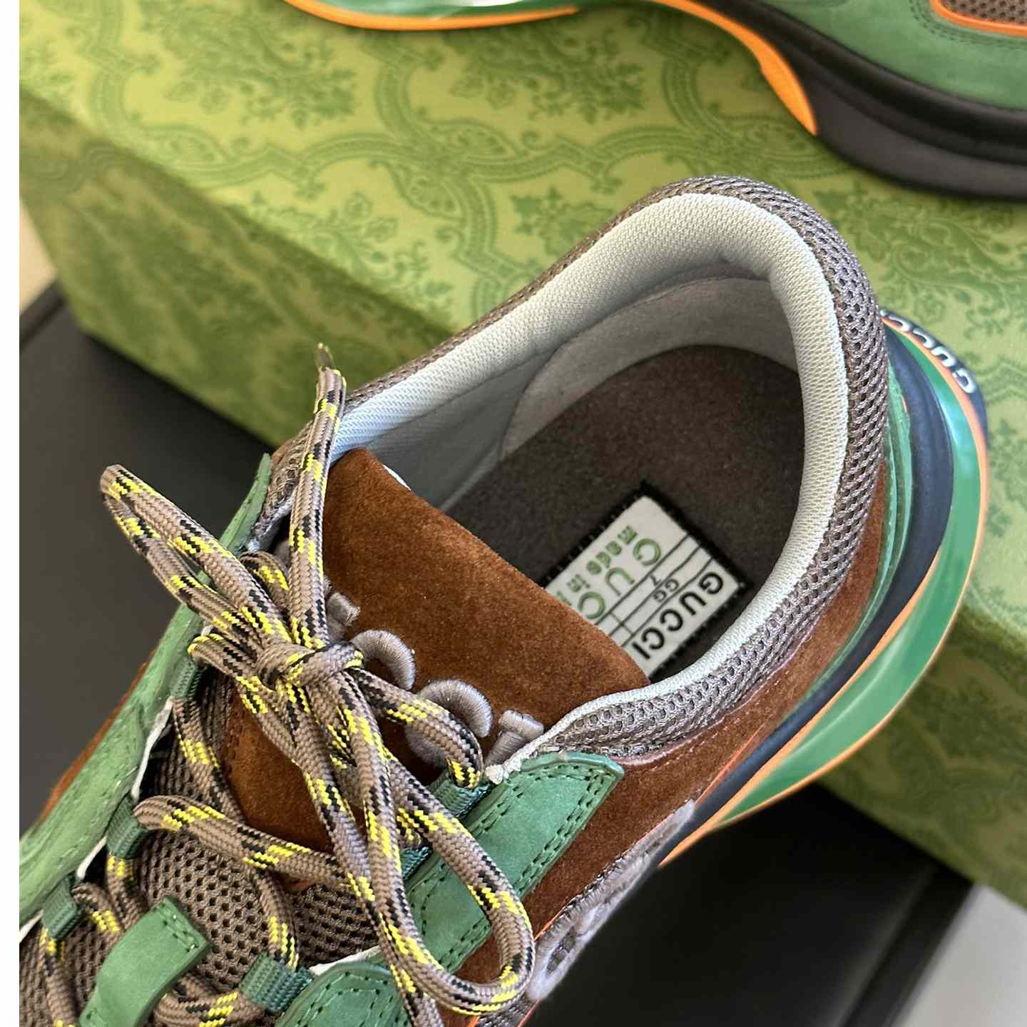 Gucci Run Sneaker - FashionPlug
