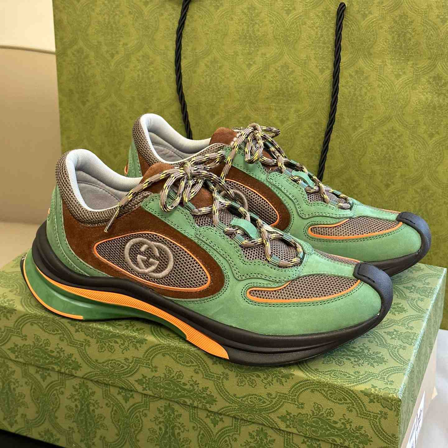 Gucci Run Sneaker - FashionPlug