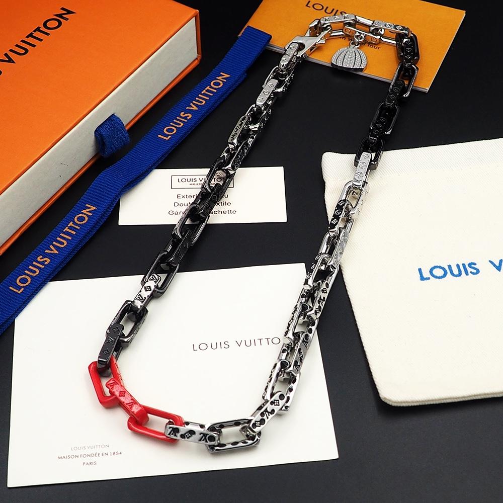 Louis Vuitton LV x YK Monogram Chain Necklace   M01087 - FashionPlug