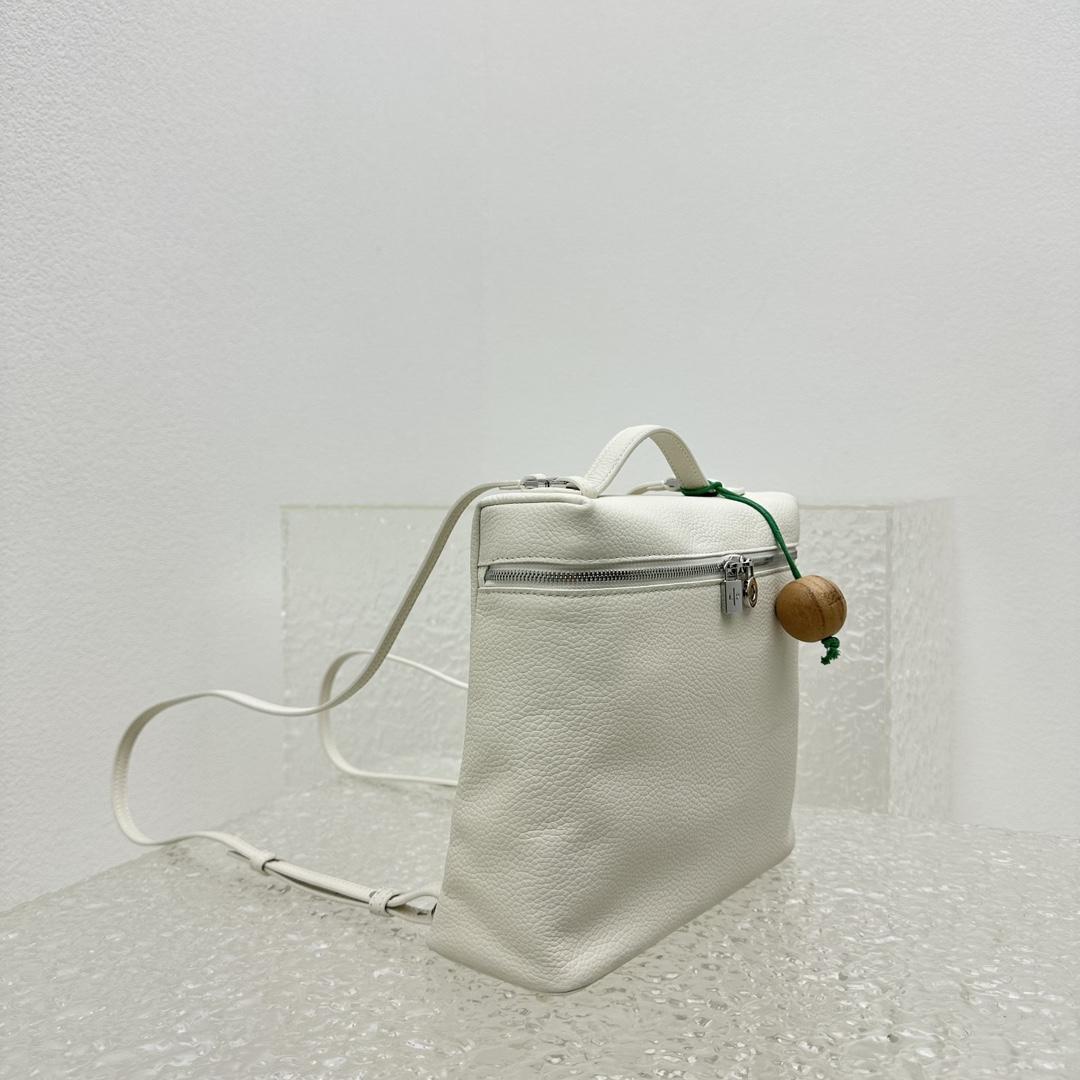 Loro Piana Extra Pocket Backpack L23.5   (23×8×22cm) - FashionPlug