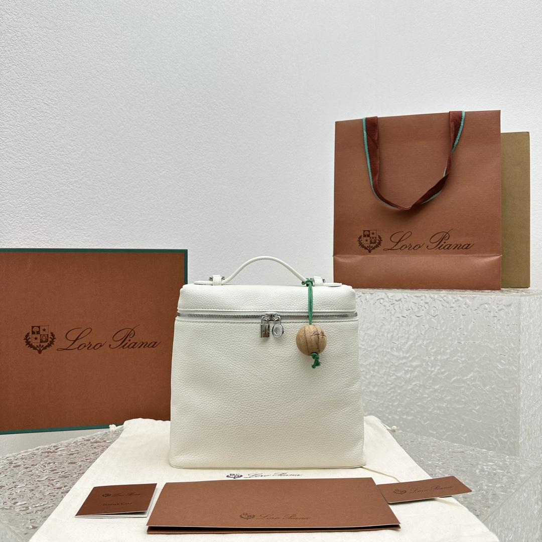 Loro Piana Extra Pocket Backpack L23.5   (23×8×22cm) - FashionPlug