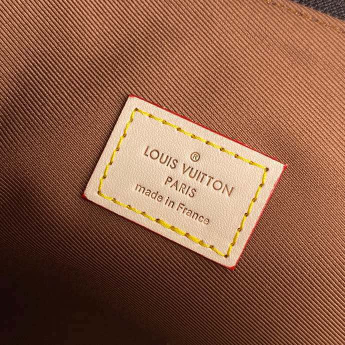 Louis Vuitton Monogram Pouch (24 x 1 x 17cm)M44191 - FashionPlug