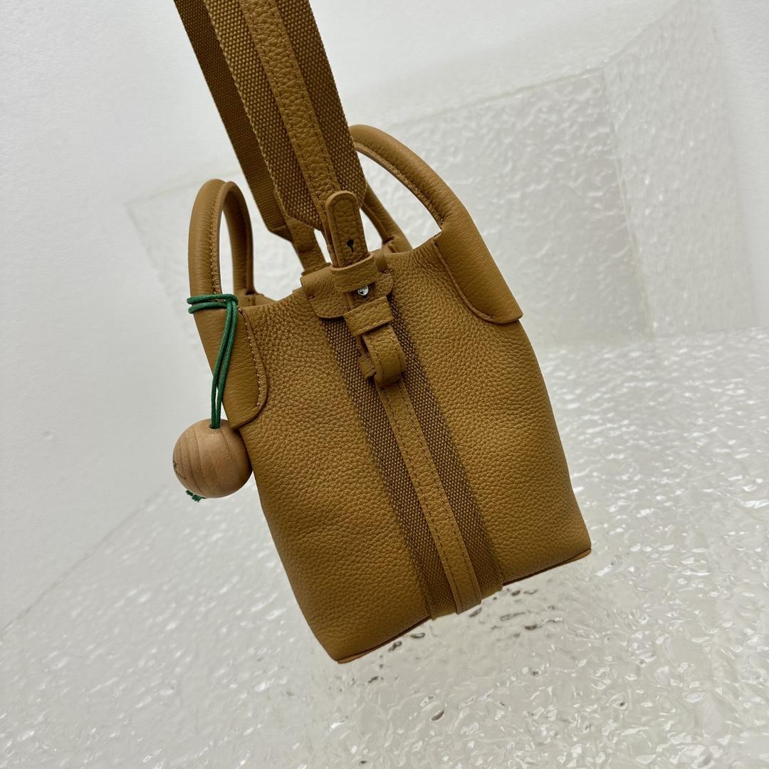 Loro Piana Micro Bale Bag  (14cm*14cm*18cm) - FashionPlug