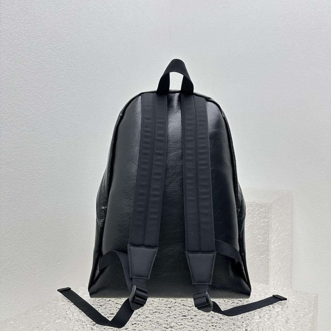 Balenciaga Explorer Backpack In Black (34.8x47x19.8cm) - FashionPlug