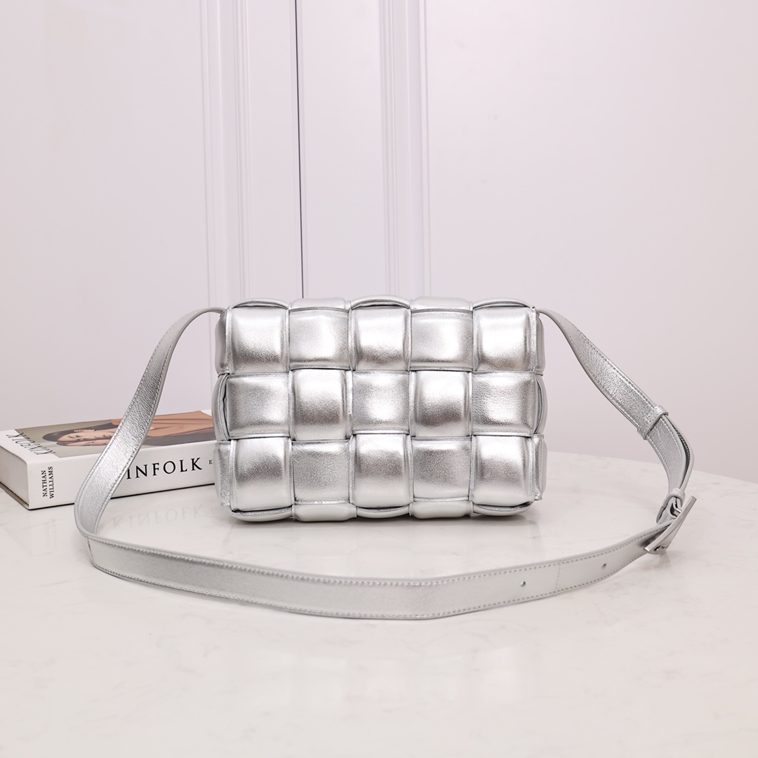 Bottega Veneta Silver Cassette Shoulder Bag  (6*18*8cm) - FashionPlug