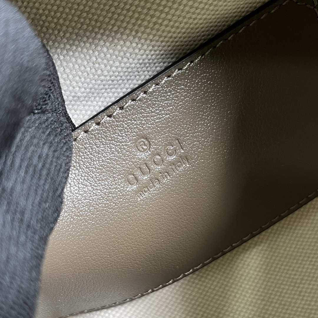 Gucci Blondie Top Handle Bag (17-15-9cm) - FashionPlug