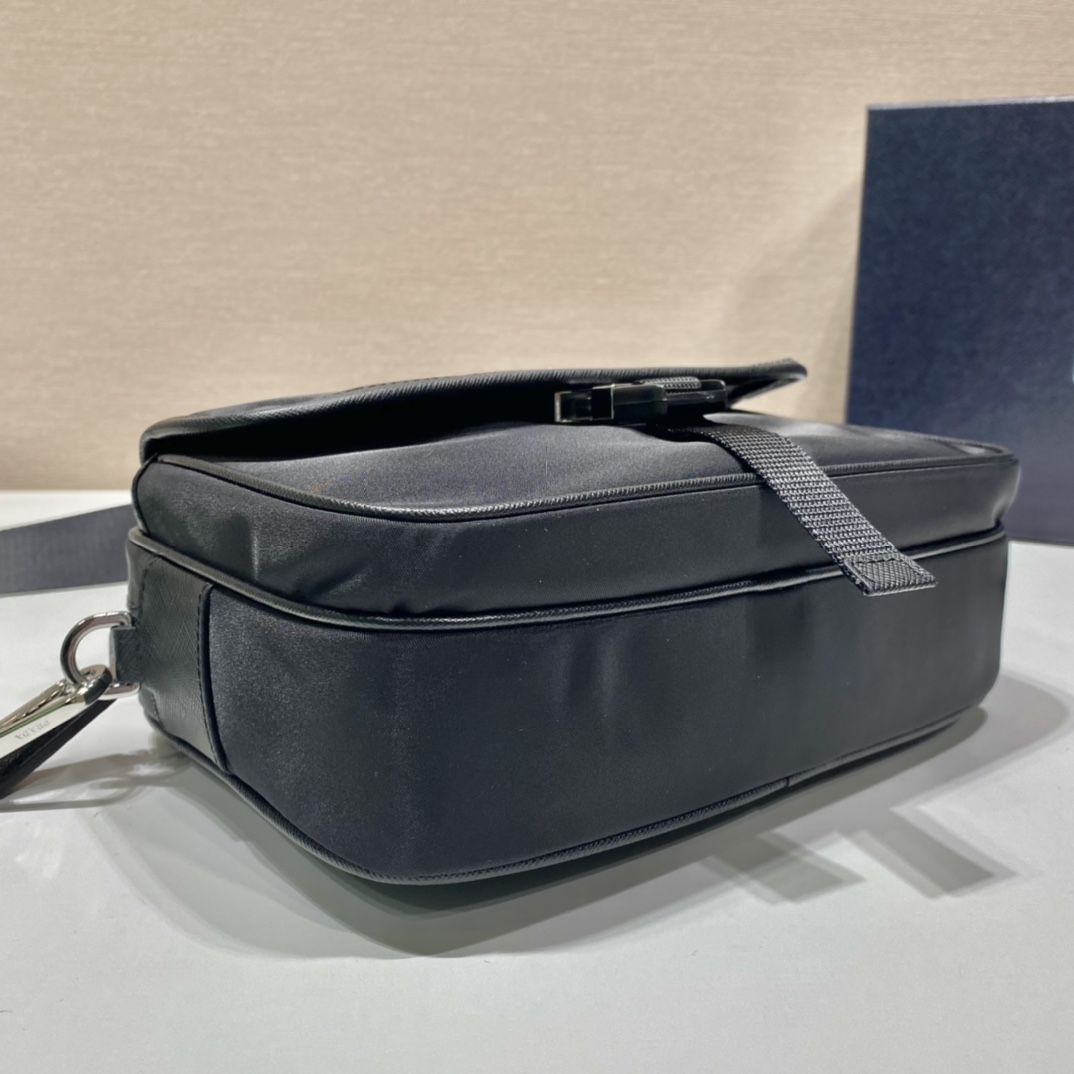 Prada Re-Nylon Saffiano Leather Shoulder Bag ( 22-16-5cm) - FashionPlug