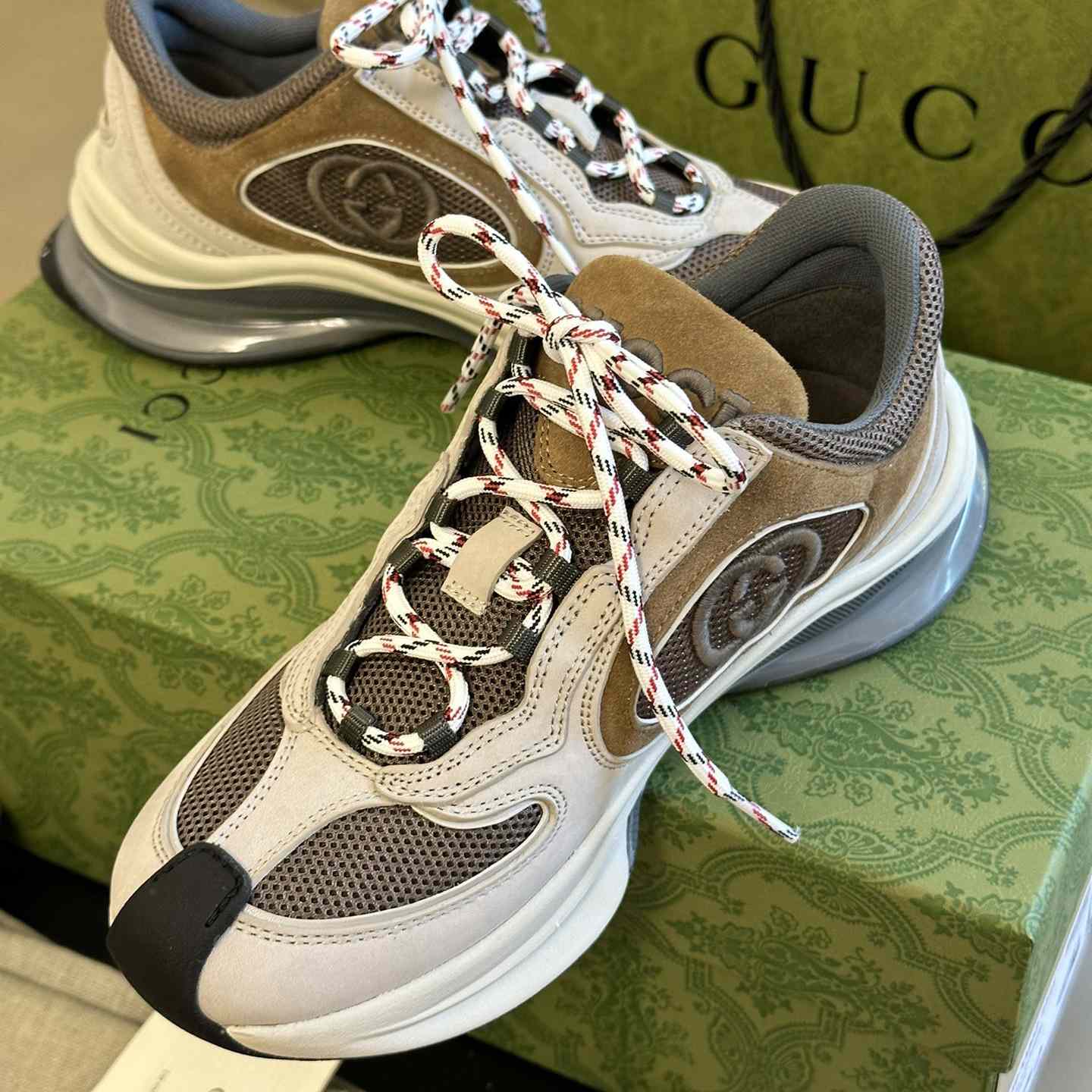 Gucci Run Sneaker - FashionPlug