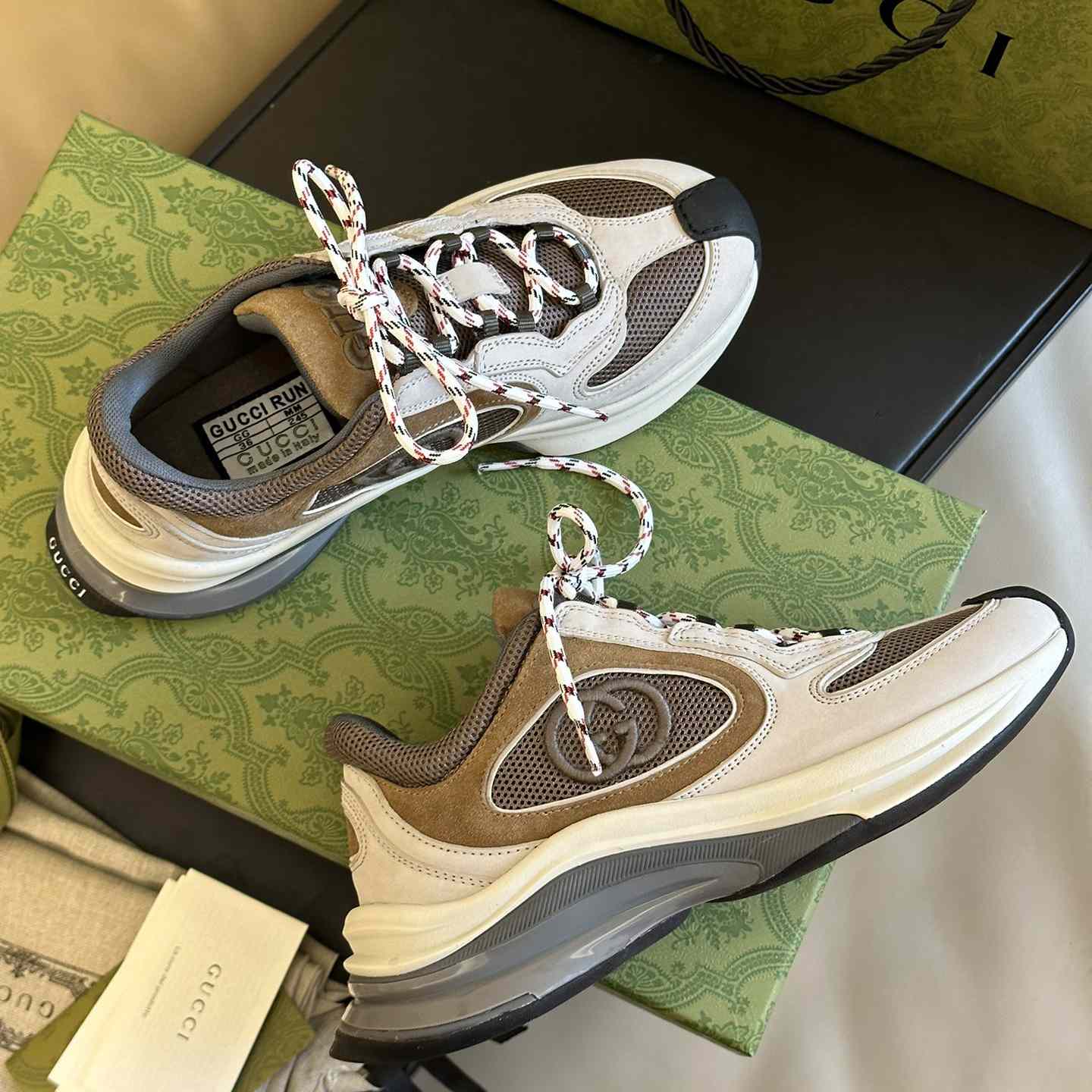 Gucci Run Sneaker - FashionPlug